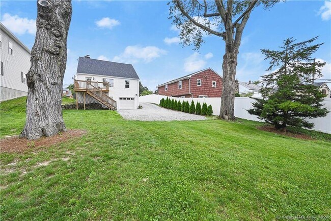 Building Photo - 54 Dunn Ave