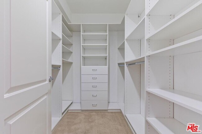 Building Photo - 1257 Brockton Ave