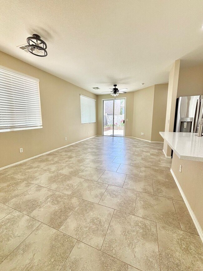 Building Photo - Single Level San Tan Valley Home