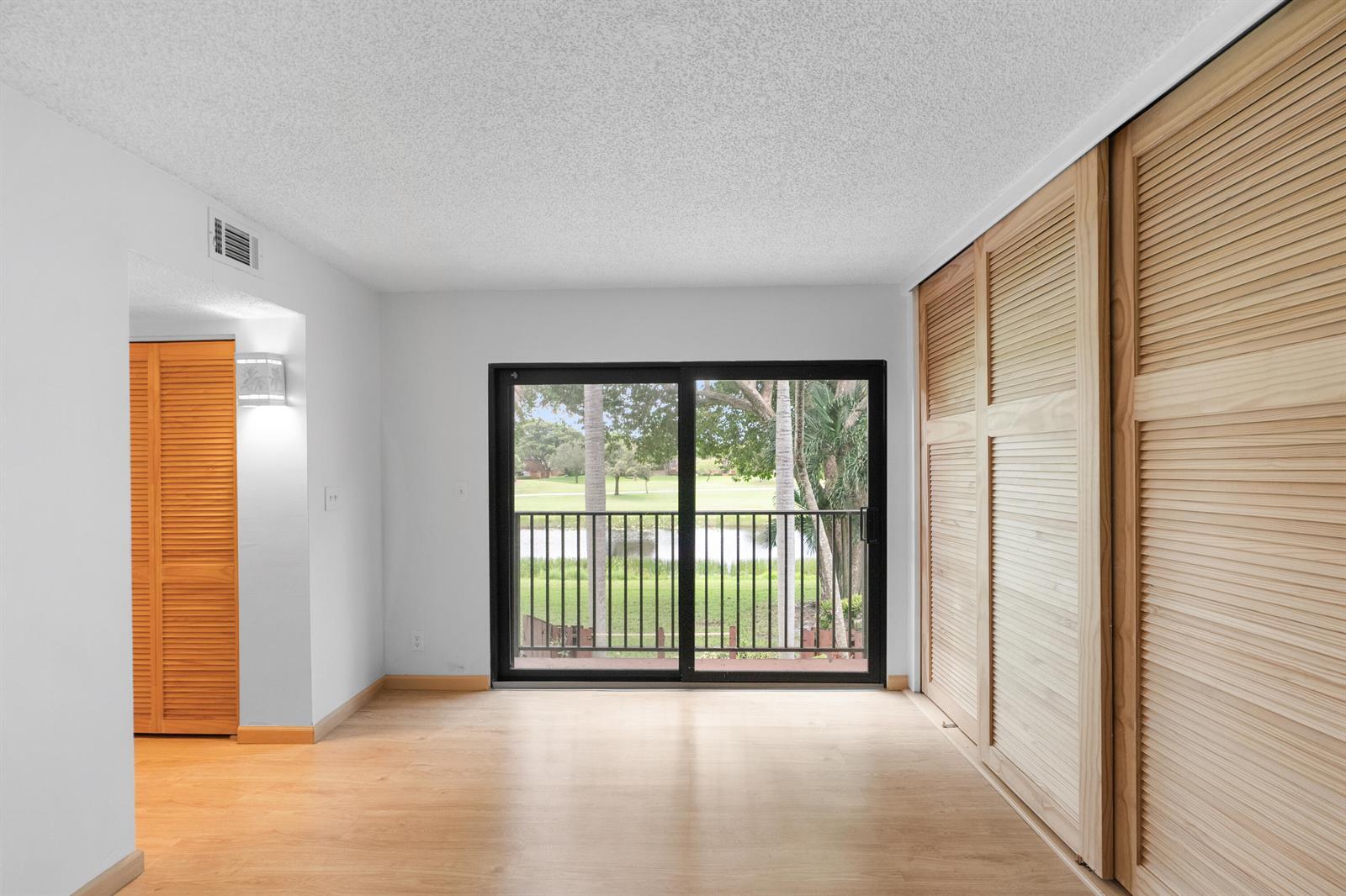 Building Photo - 2060 SW 90th Ave