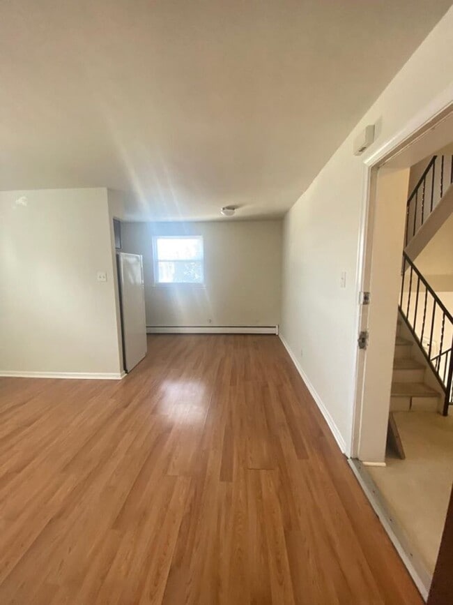 Building Photo - 5701 Tulip St