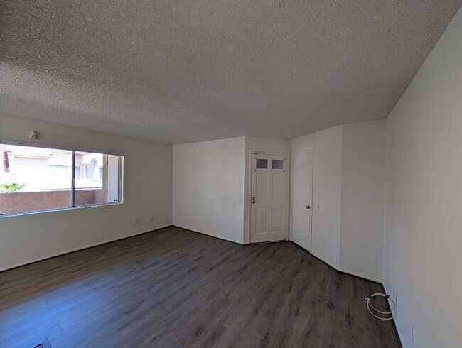 Building Photo - 19849 Sandpiper Pl