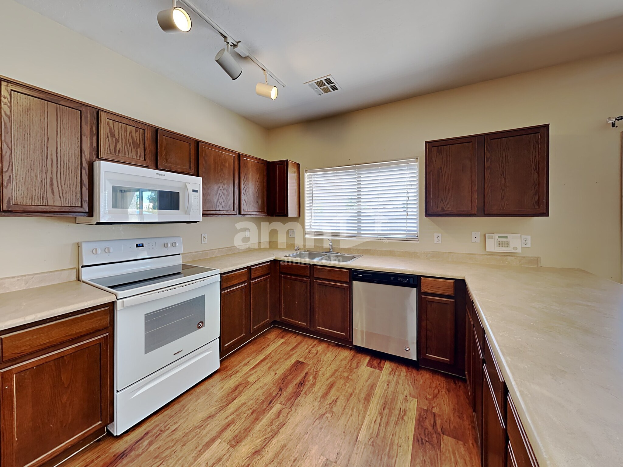 Building Photo - 25841 W Miami St