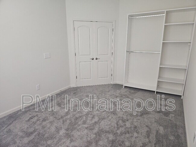 Building Photo - 15364 Staffordshire Wy