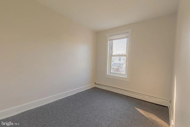 Building Photo - 6748 Marsden St