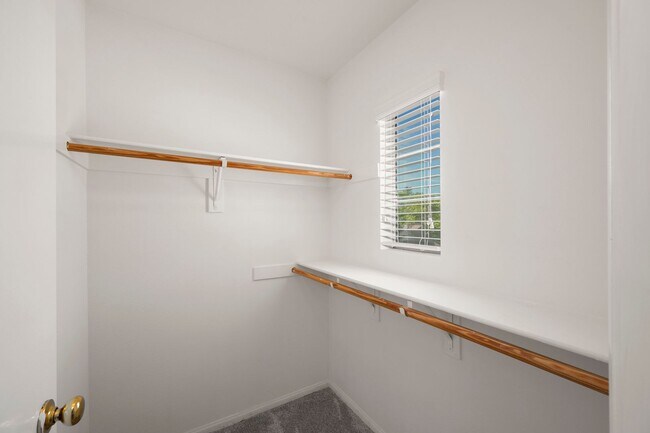 Building Photo - Gorgeous 3 Bedroom Chula Vista Home!