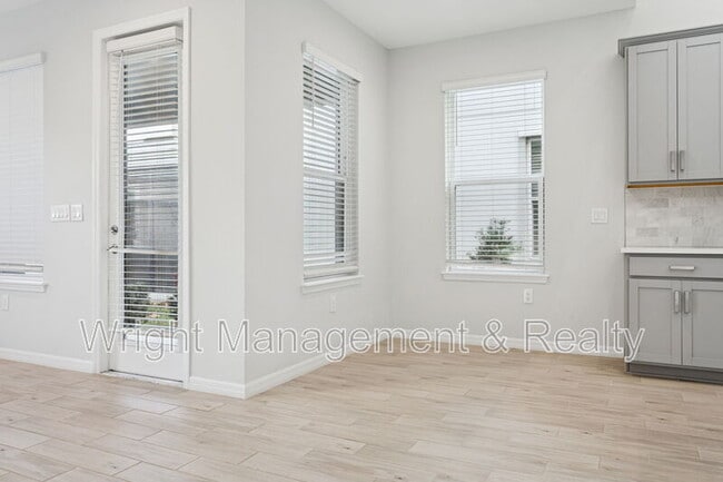 Building Photo - 13743 Rangeland Blvd