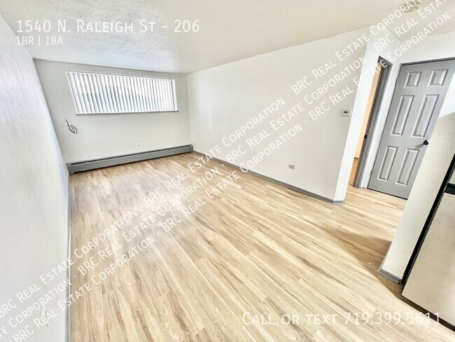 Building Photo - 1540 N Raleigh St