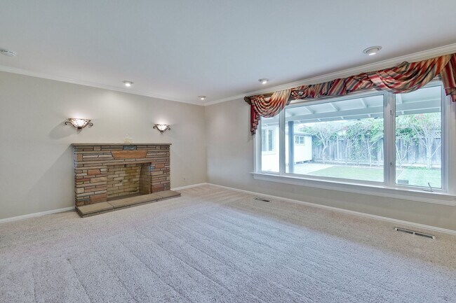 Building Photo - Gorgeous Willow Glen One Story Home Available for Lease.