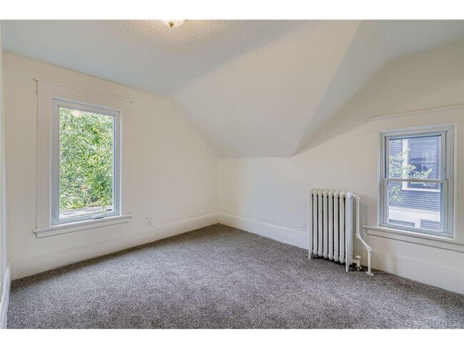 Building Photo - 1501 Sherburne Ave