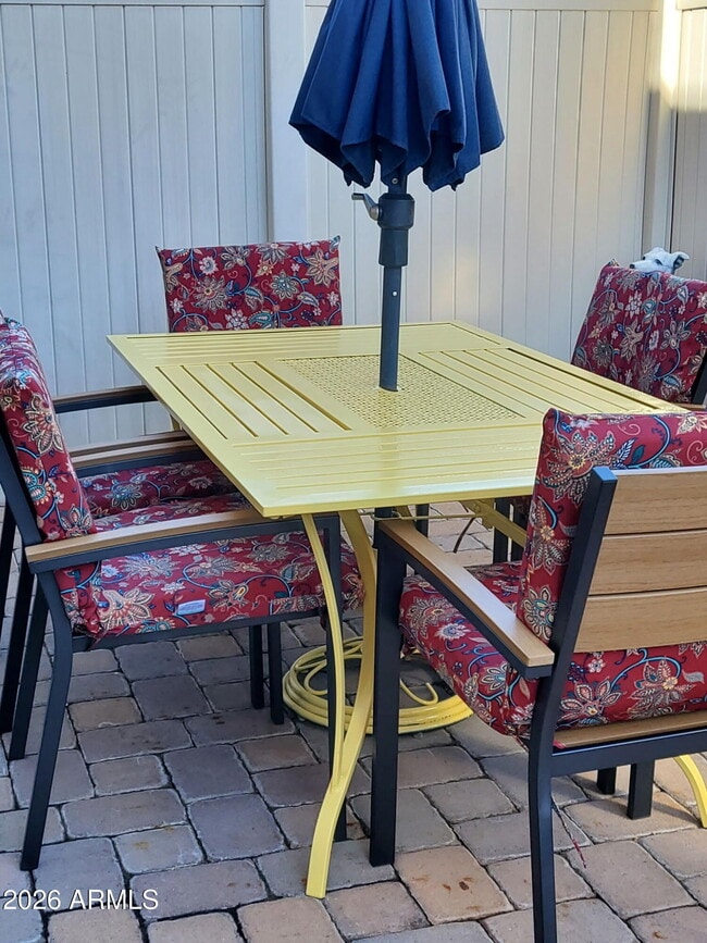 Building Photo - 3737 E Turney Ave