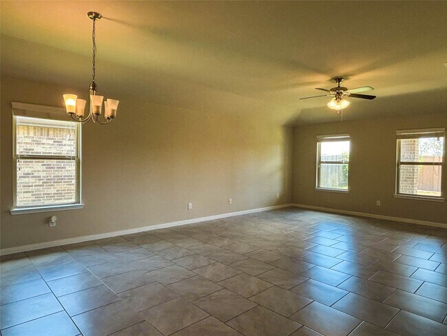 Building Photo - 3747 McDonough Way