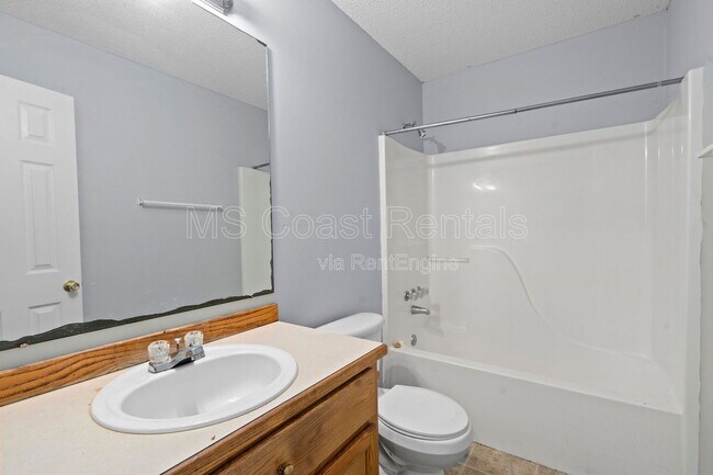 Building Photo - 2636 N 10th St