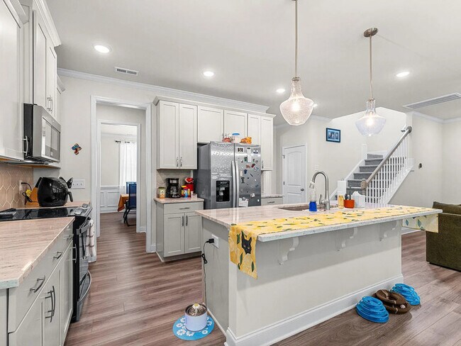 Building Photo - Build Equity Like a Homeowner – Lease to Own
