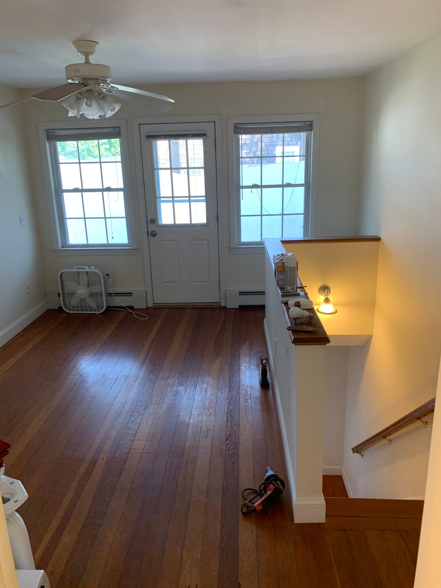 Upstairs Sitting/Office Area - 35 Bridge St