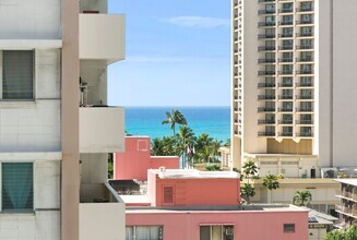 Building Photo - Work - Play - Fully Furnished 1 Bedroom wi...