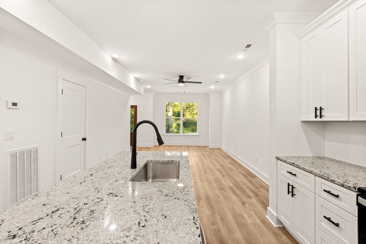 Building Photo - 780 Marble Top Rd