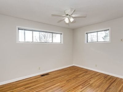 Building Photo - Unique 2 bedroom, 1 bathroom house!