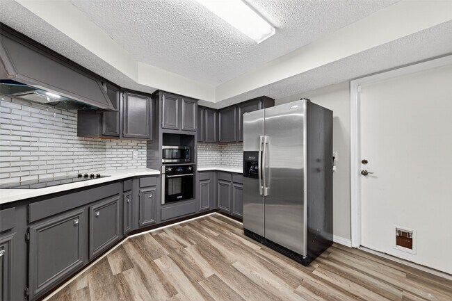 Building Photo - 12307 Gambit Dr