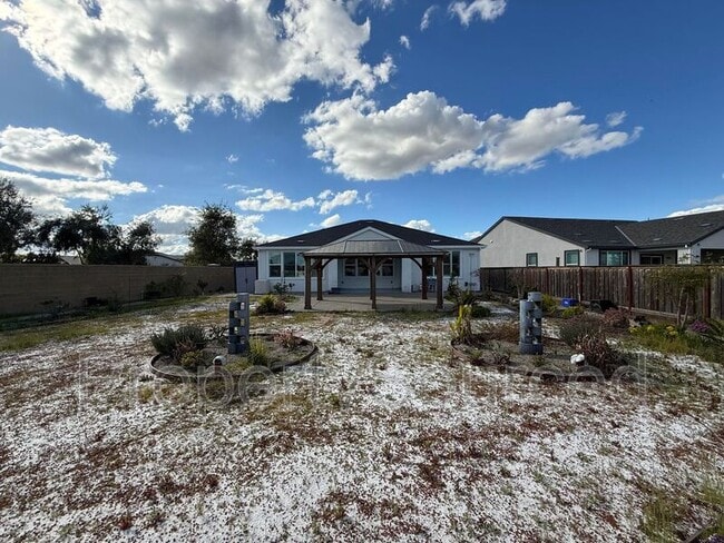 Building Photo - 1136 Crescent Ave