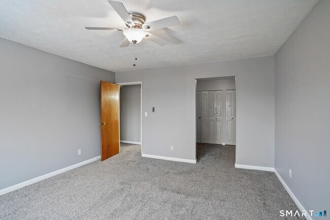 Building Photo - 65 California St