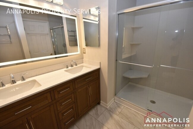 Building Photo - 8725 Spring Brook Way