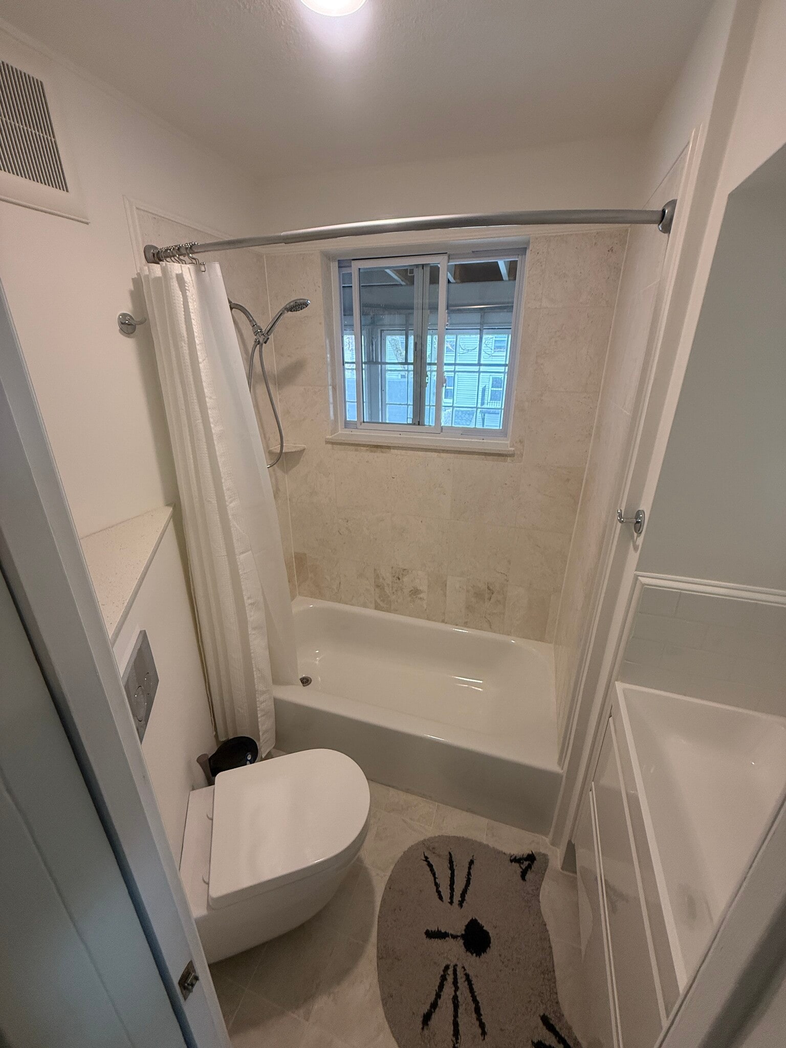 Building Photo - 10 Fulkerson St