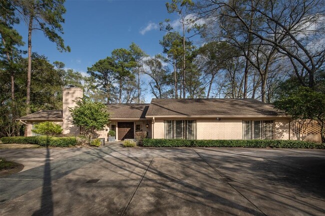 Building Photo - 614 Saddlewood Ln