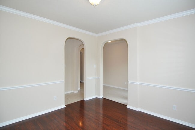 Building Photo - 20179 Royal Orchard Dr