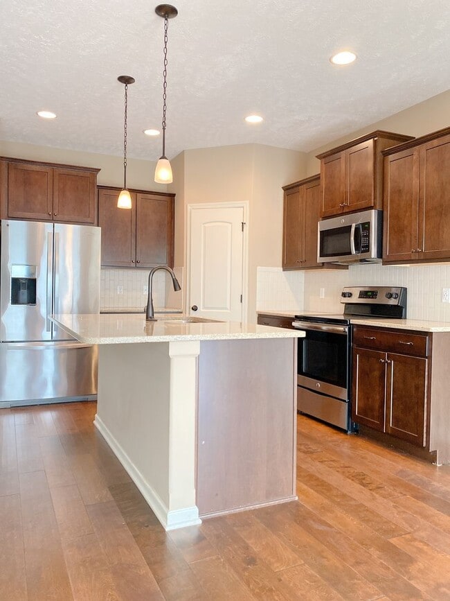 Building Photo - Move in Special. Beautiful & Nearly new SW Chalco area 4 bed Two Story.