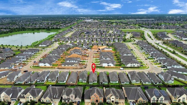 Building Photo - 20731 Sunseed Dr