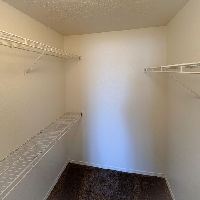 Building Photo - 3185 S Apple St