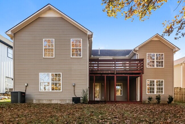 Building Photo - 1052 Blue Mountain Ln