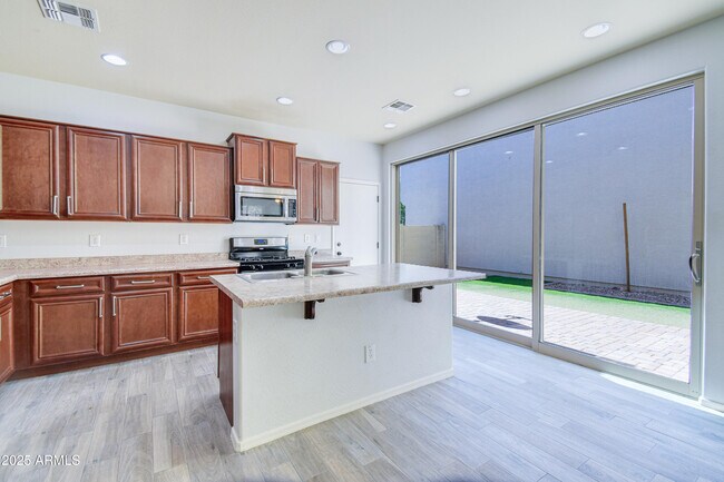 Building Photo - 3514 S Posse Trail