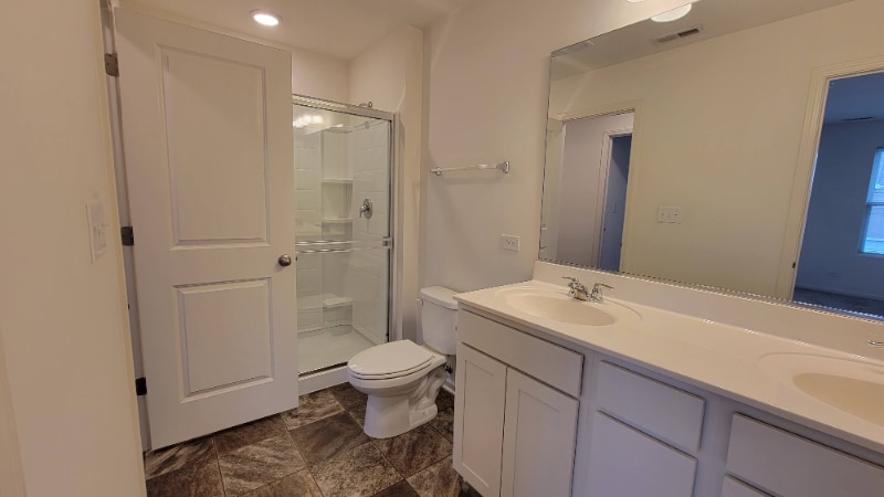 Building Photo - 162 Goldenrod Dr