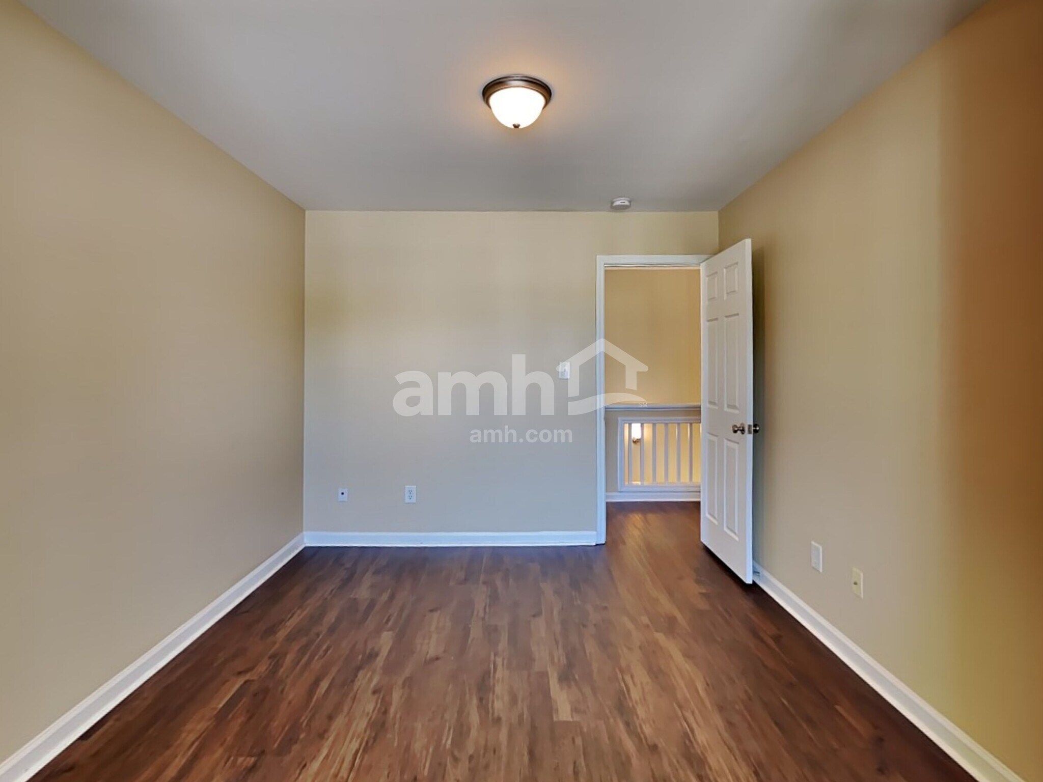 Building Photo - 129 Longbay St