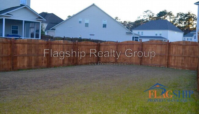 Building Photo - 2015 Leighton Dr