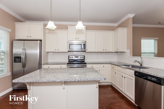 Building Photo - 11507 McDunkeld Dr