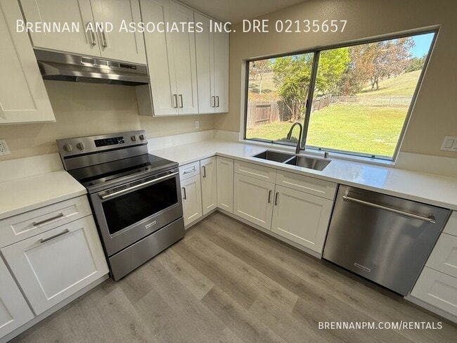 Building Photo - 3925 Corral Canyon Rd