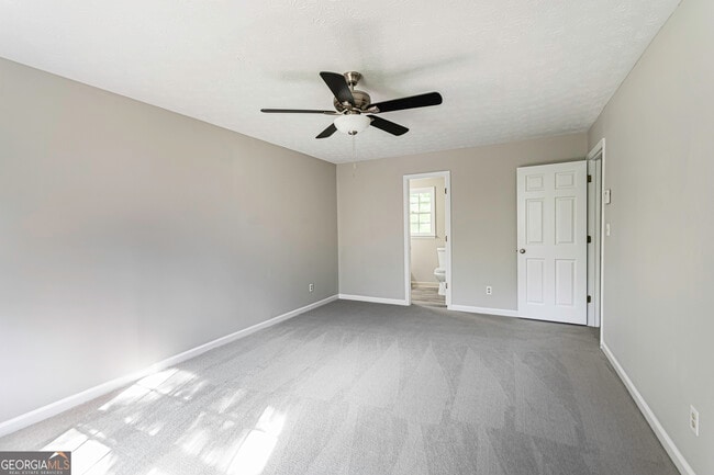 Building Photo - 6024 Old Town Pl