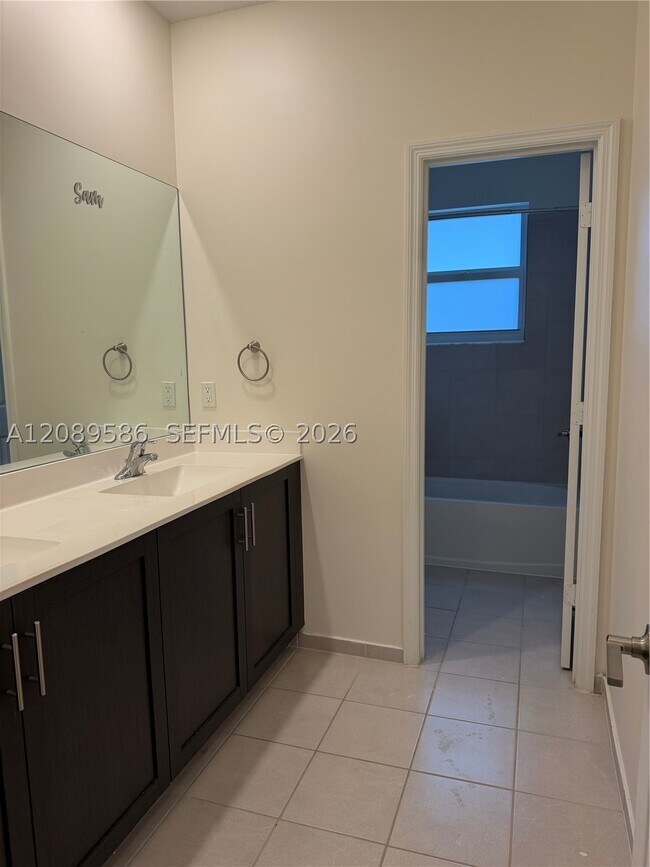 Building Photo - 23602 SW 115 Ct