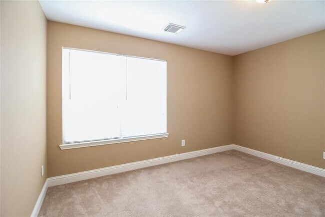 Building Photo - 18202 Cole Bridge Ct