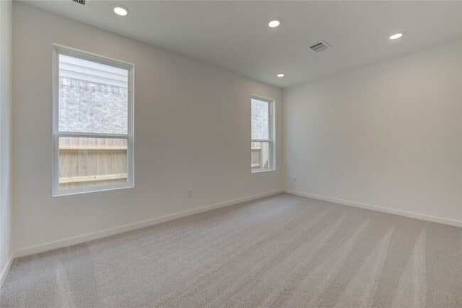 Building Photo - 1047 Blue Stone Dr