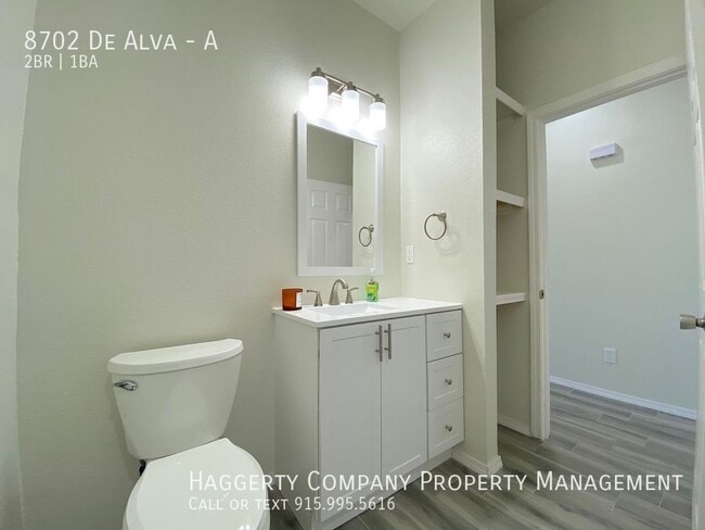 Building Photo - 8702 De Alva Dr