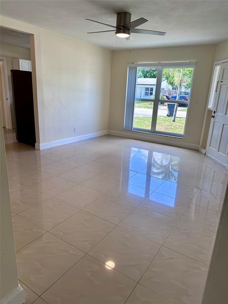 Building Photo - 6840 Greene St