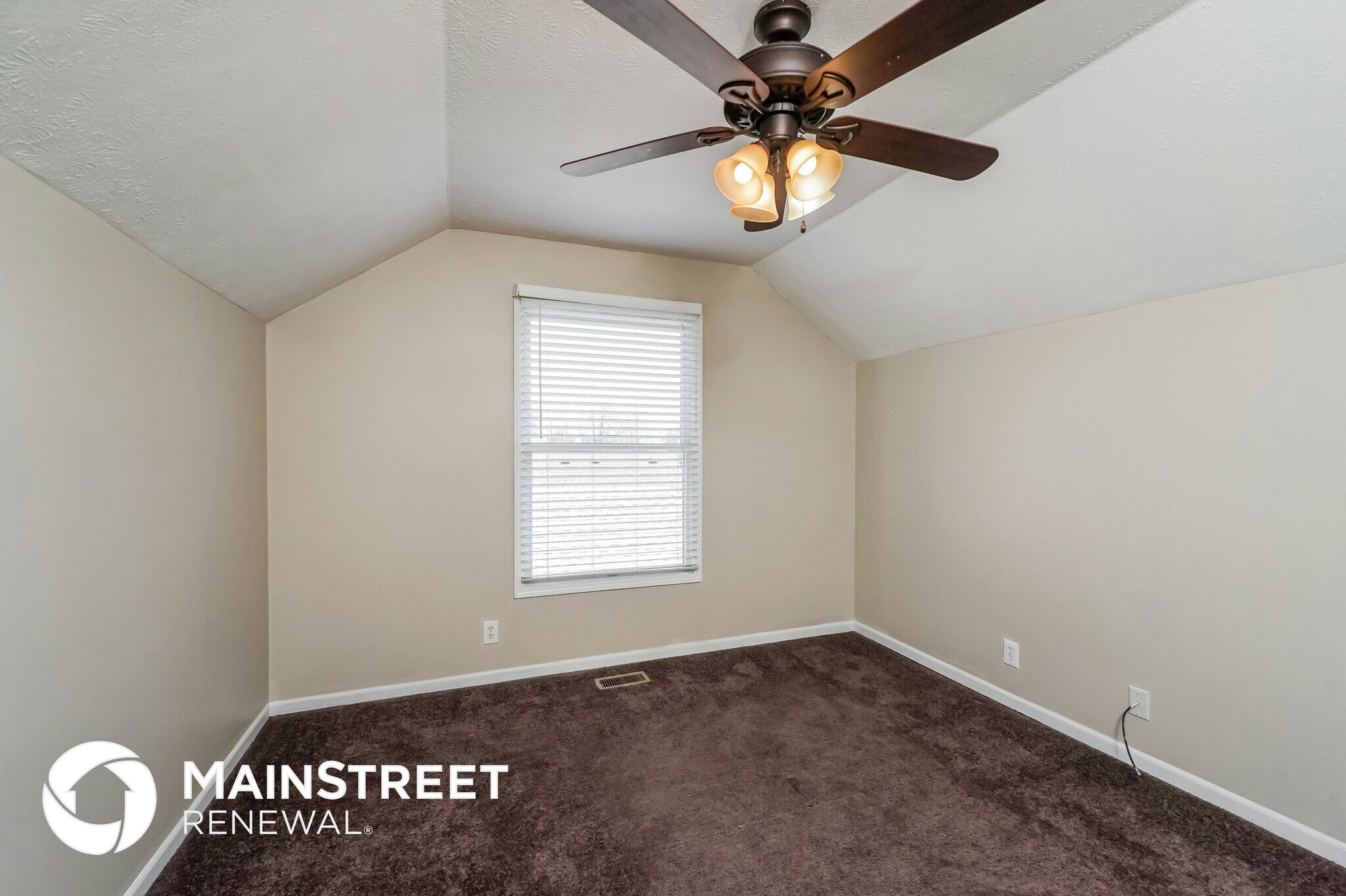 Building Photo - 11101 Meadow Chase Ct