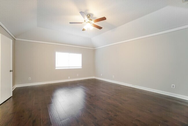 Building Photo - 9934 Totem Trail