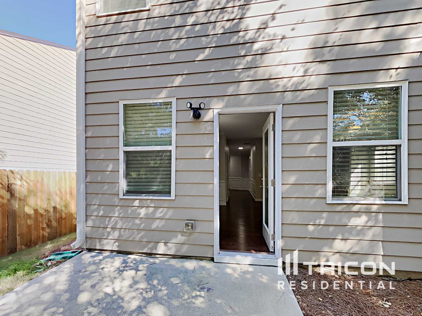 Building Photo - 119 Kasey Dr