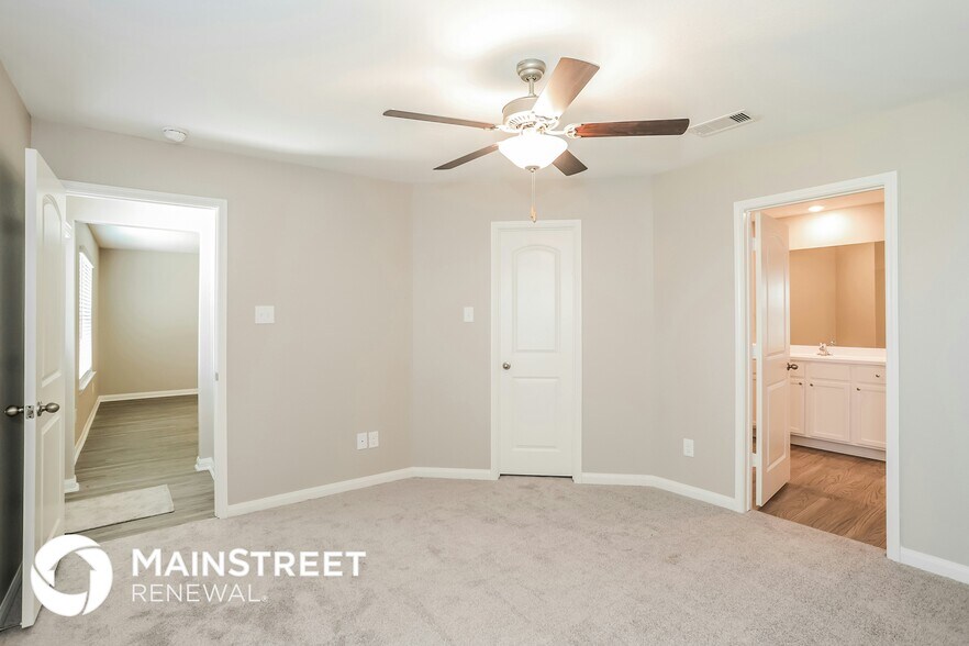 Building Photo - 26123 Hals Dr