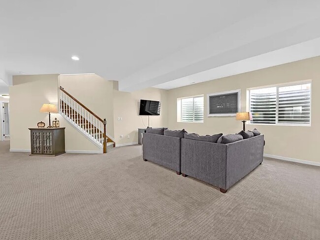 Building Photo - 1185 Gold Hill Mesa Dr